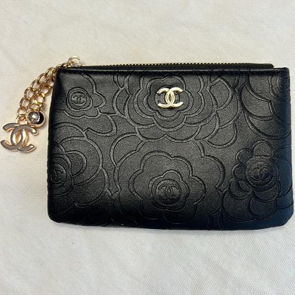 Luxury inspired small pouch - Picture 2 of 9